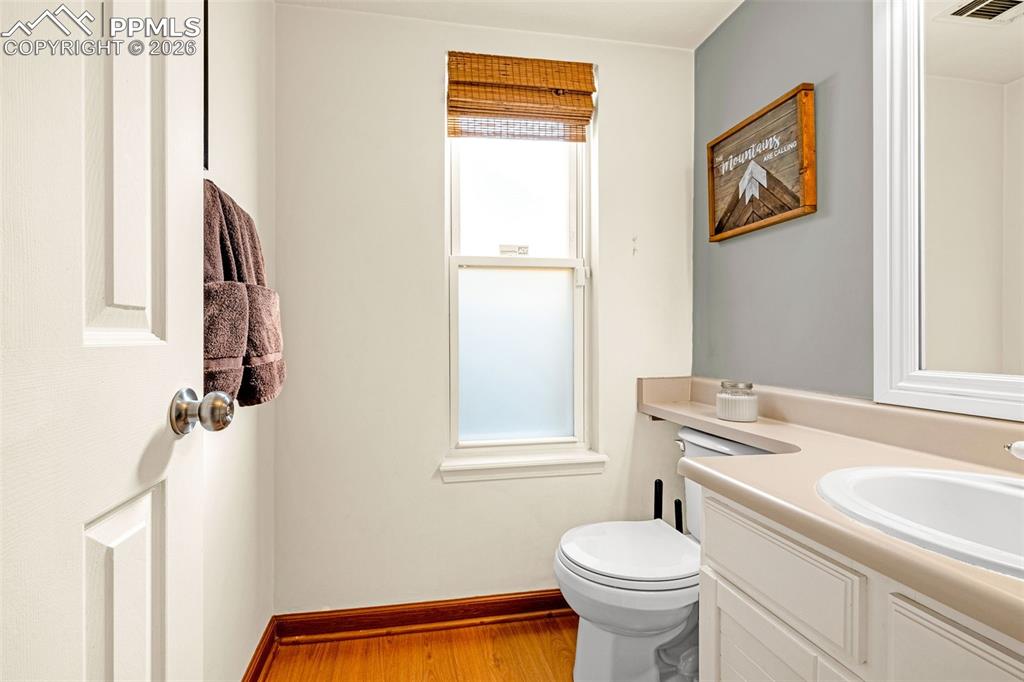 Image 33 of 44: Main Level