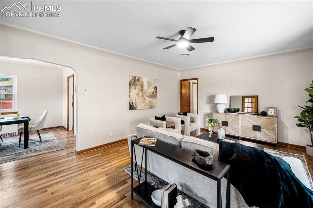 Image 9 of 36: Living Room