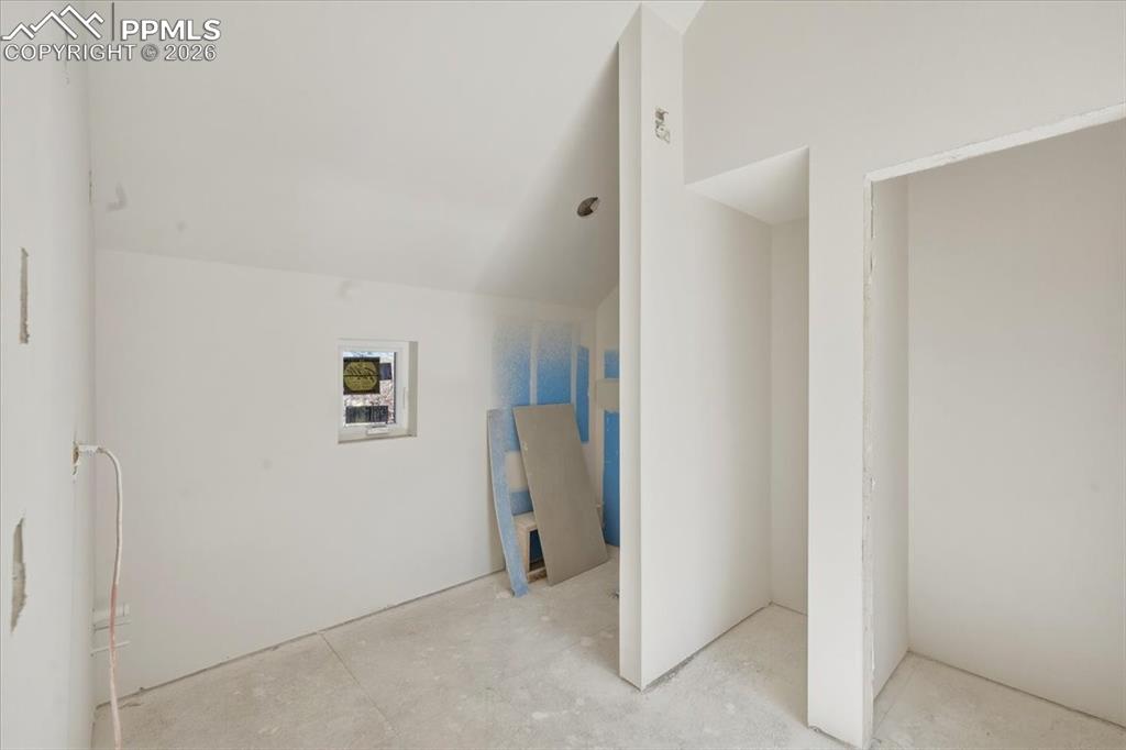 Image 21 of 37: Master Bathroom