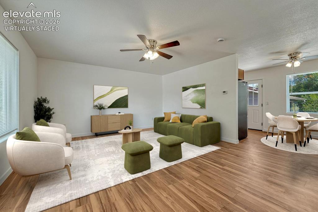 Image 7 of 50: Living room virtually staged