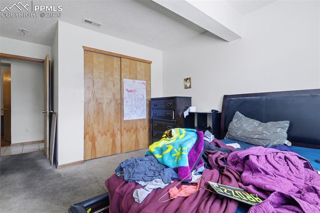 Image 15 of 25: Bedroom