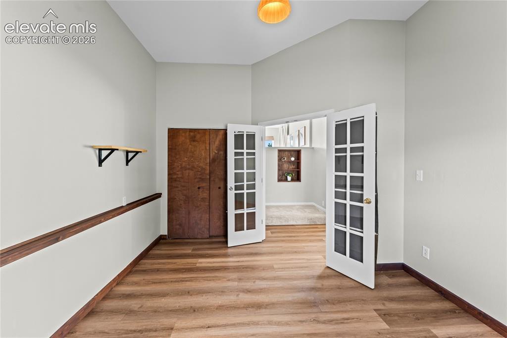 Image 11 of 46: Office