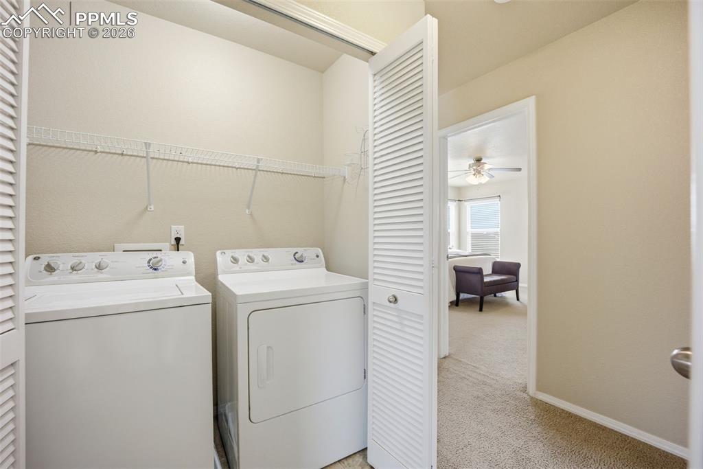 Image 33 of 47: Laundry