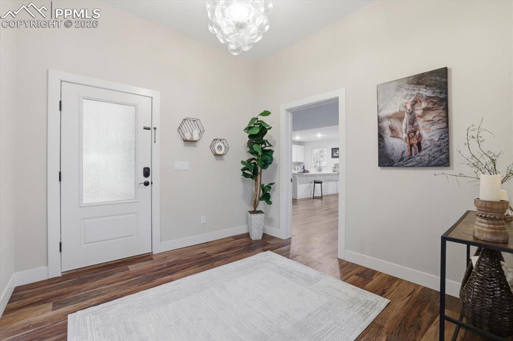 Image 3 of 50: Entry