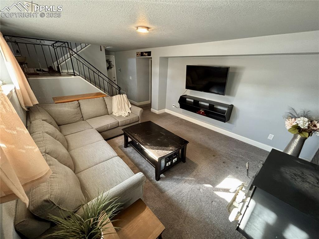 Image 18 of 28: Living Room