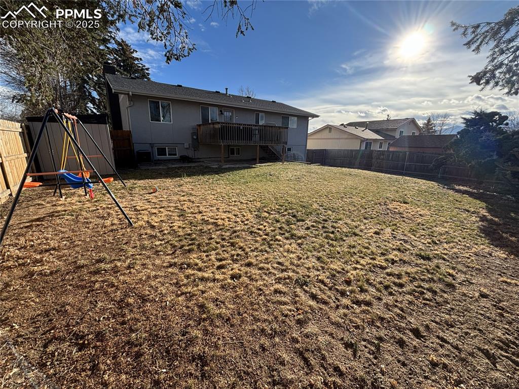 Image 23 of 28: Back of Structure