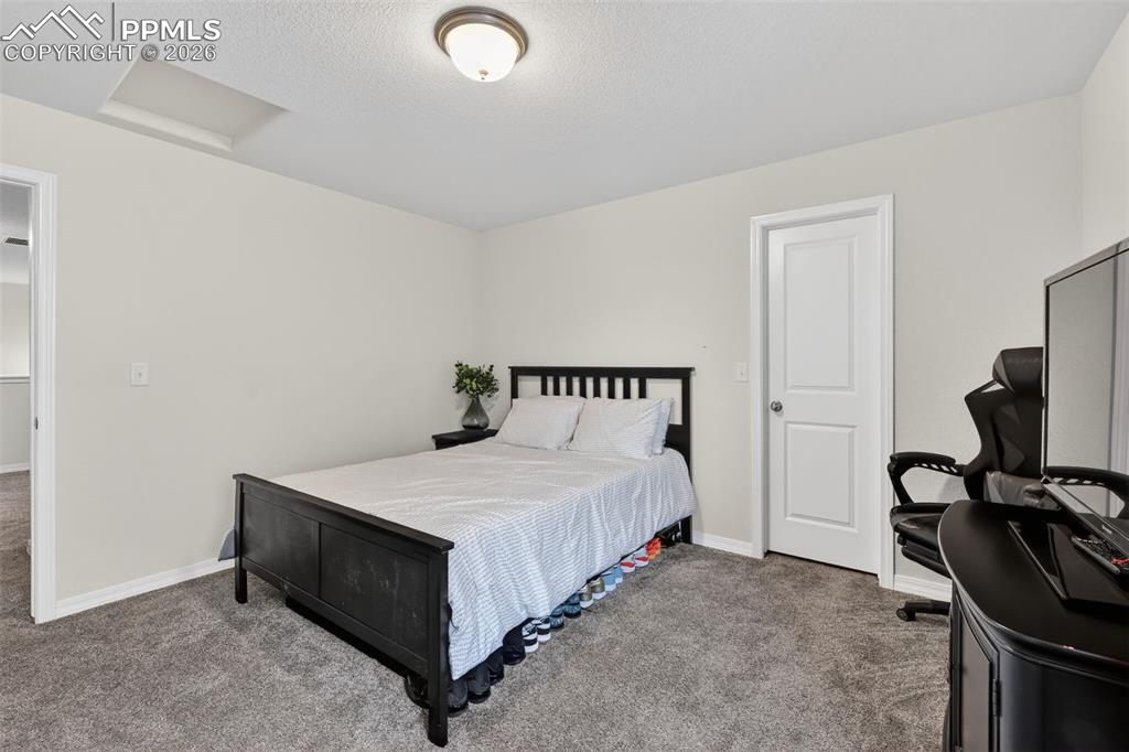 Image 22 of 40: Bedroom