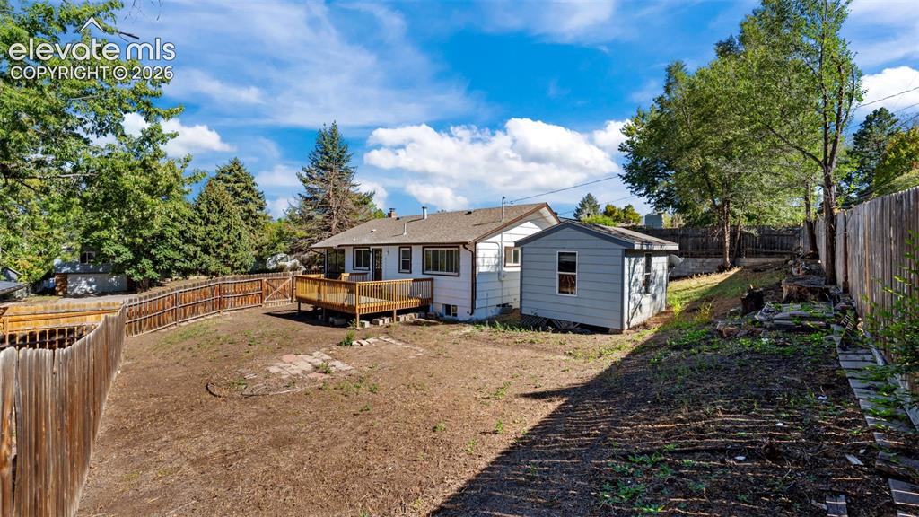 Image 22 of 28: Back of Structure