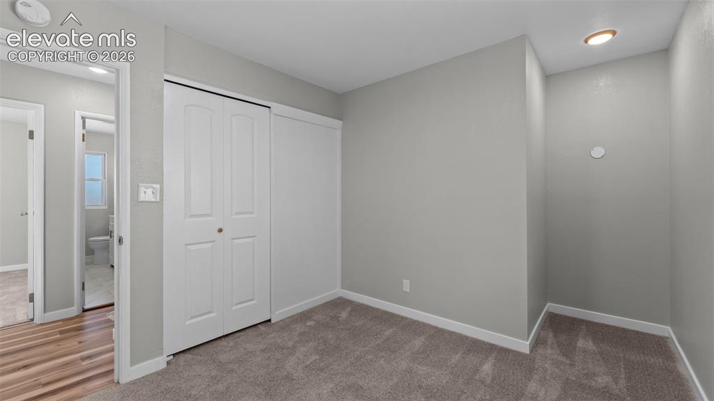 Image 9 of 28: Bedroom