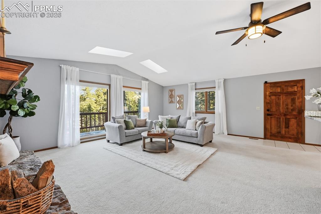 Image 6 of 45: Living Room