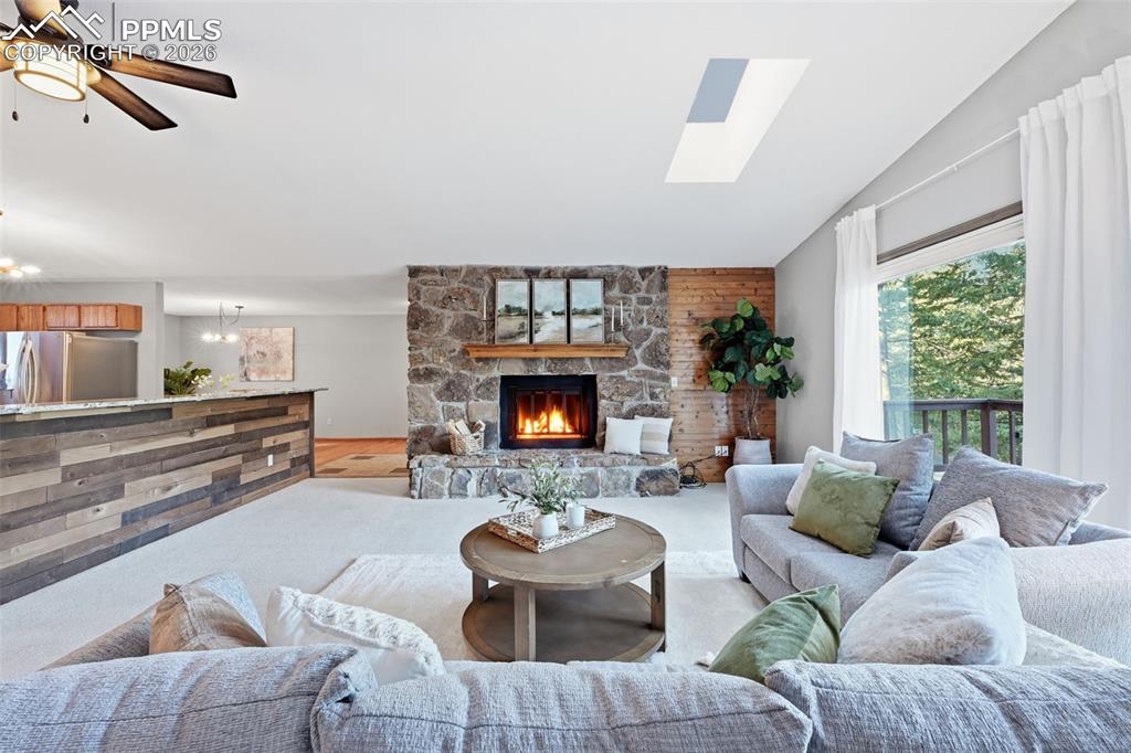 Image 9 of 45: Living Room