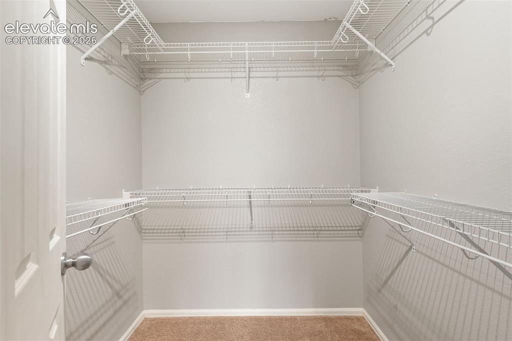 Image 16 of 35: Closet
