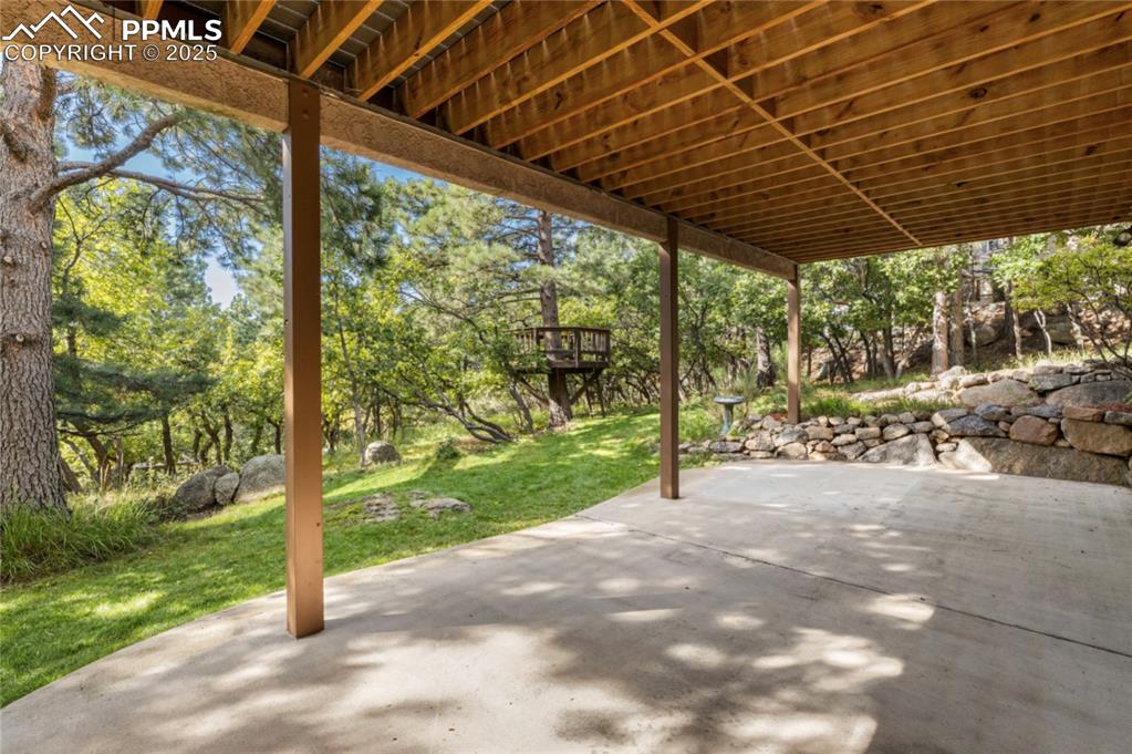 Image 48 of 49: Patio