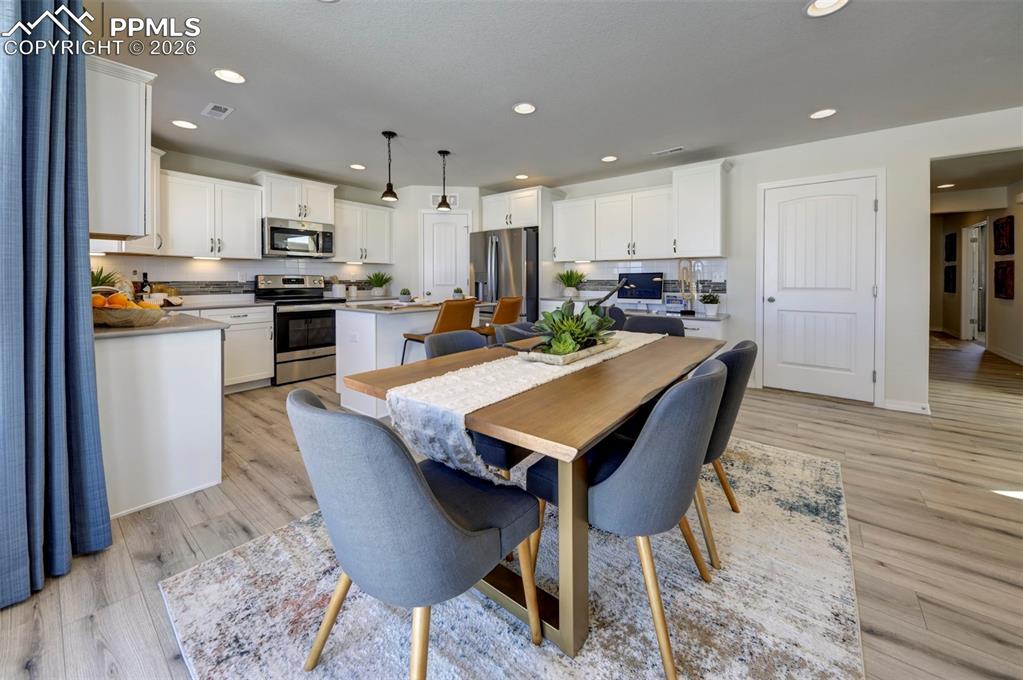 Image 10 of 19: **Pictures are from a previously staged home***