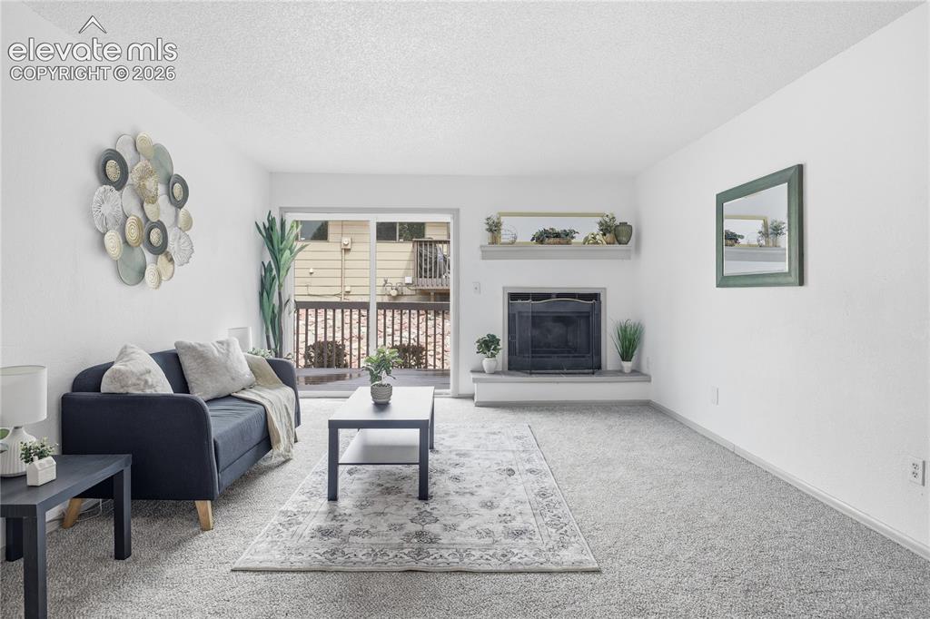 Image 6 of 25: Living Room
