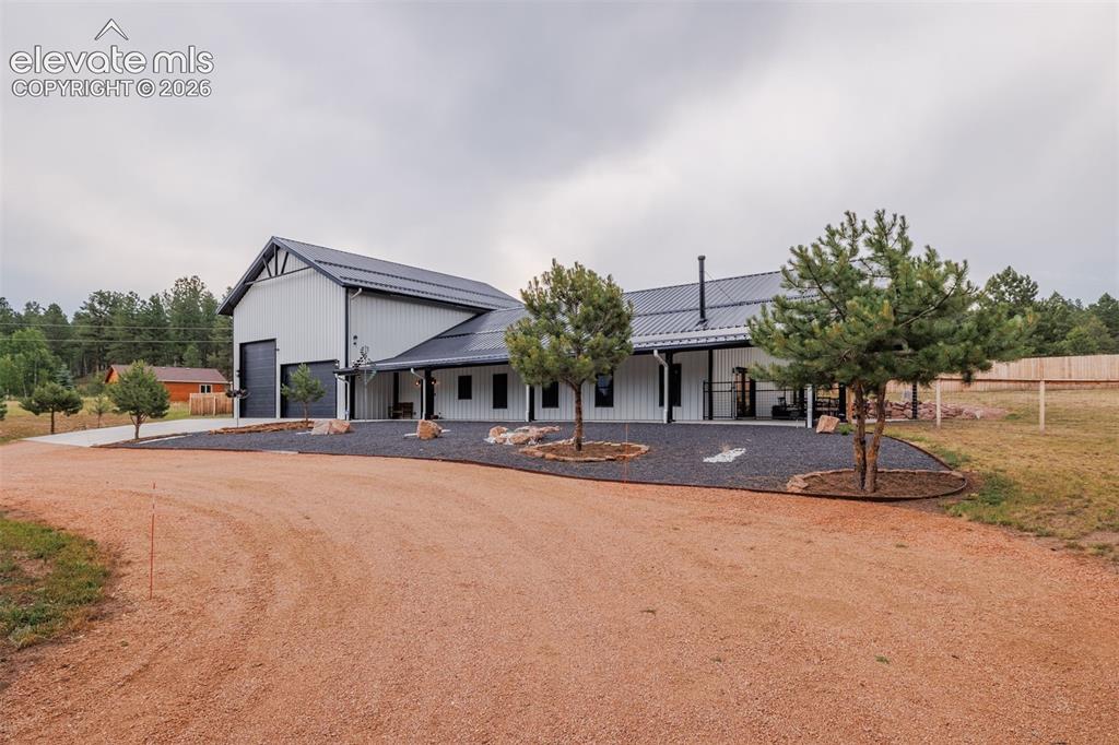 Image 10 of 45: Front of Structure