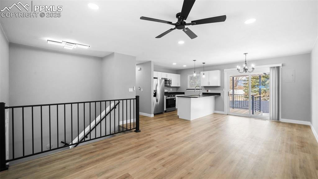 Image 14 of 37: Brand new light fixtures