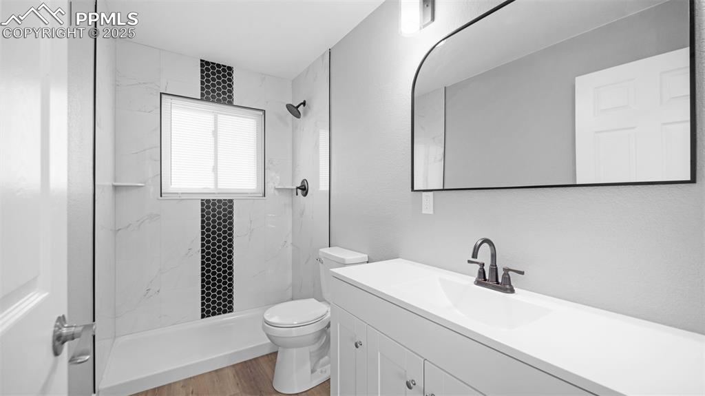 Image 15 of 37: Brand new tile showers