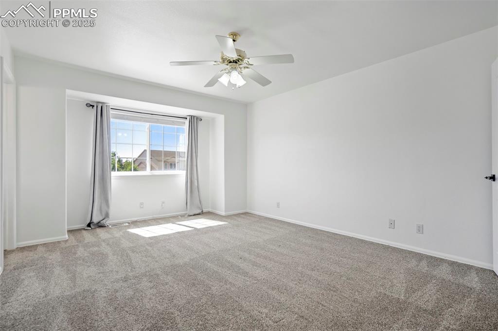 Image 21 of 48: Beautiful open and spacious primary bedroom