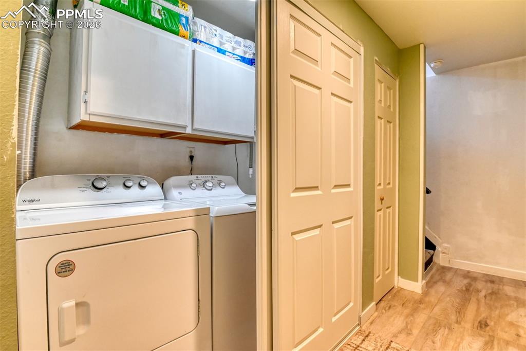 Image 35 of 38: Laundry