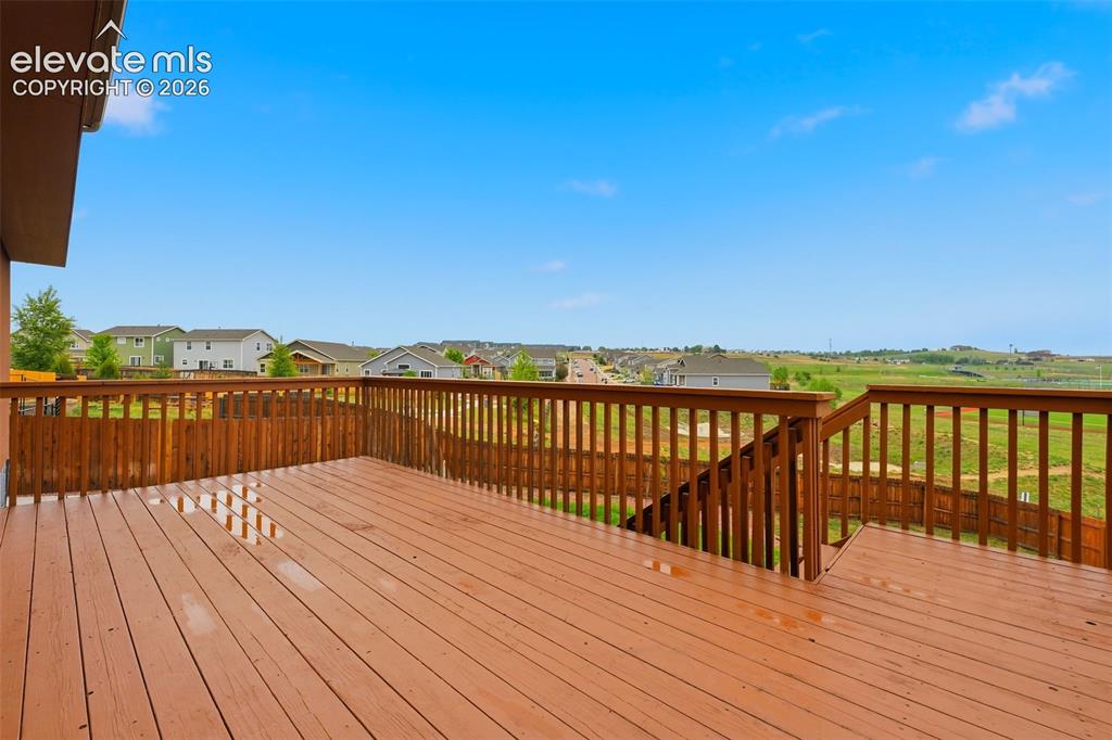 Image 43 of 45: Deck