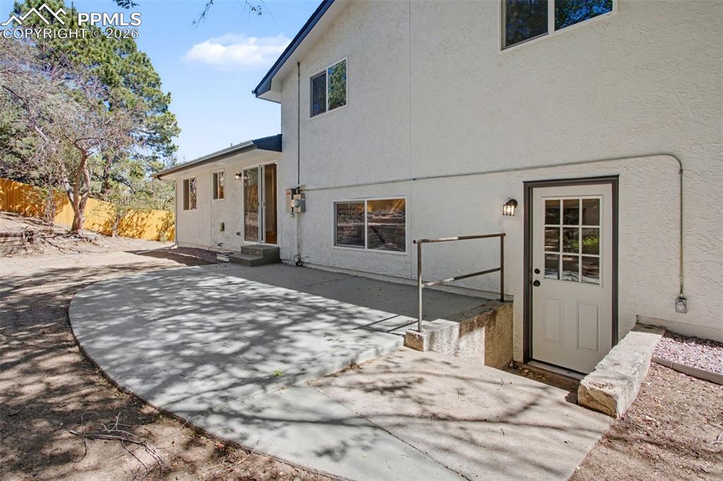 Image 42 of 47: Back of Structure