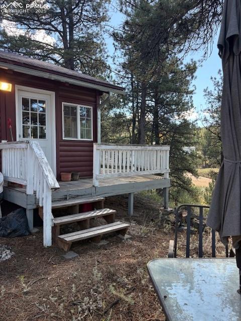 Image 14 of 15: side entrance