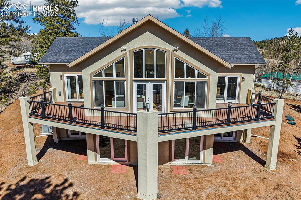 Image 2 of 50: Back of Structure