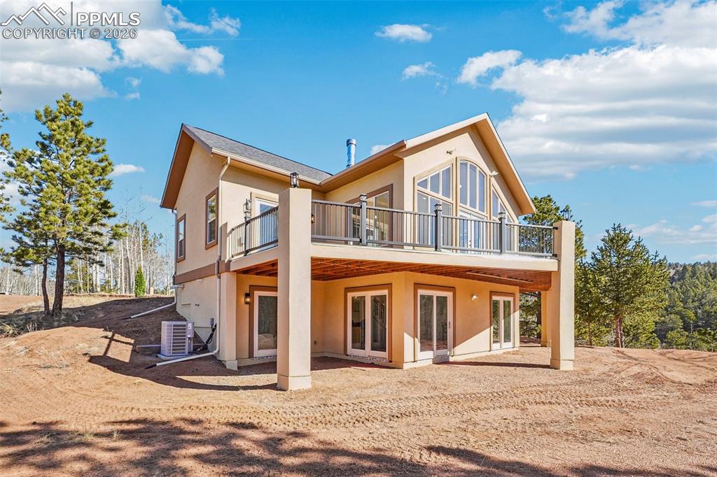 Image 42 of 50: Back of Structure