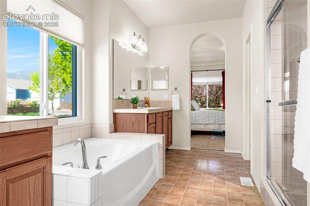 Image 5 of 50: Master Bathroom