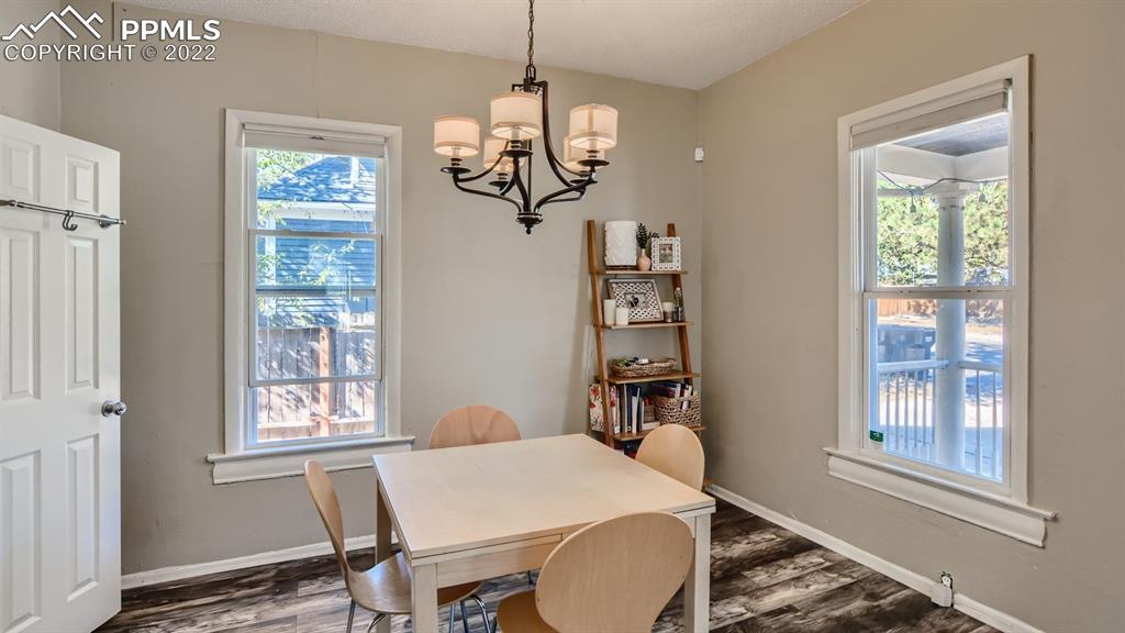 Listing 1300246, Image 11 of 31