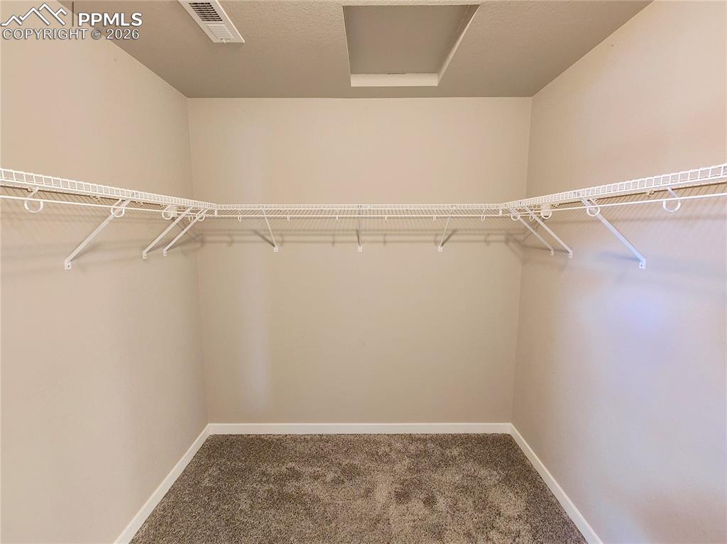 Image 14 of 25: Walk-In Closets