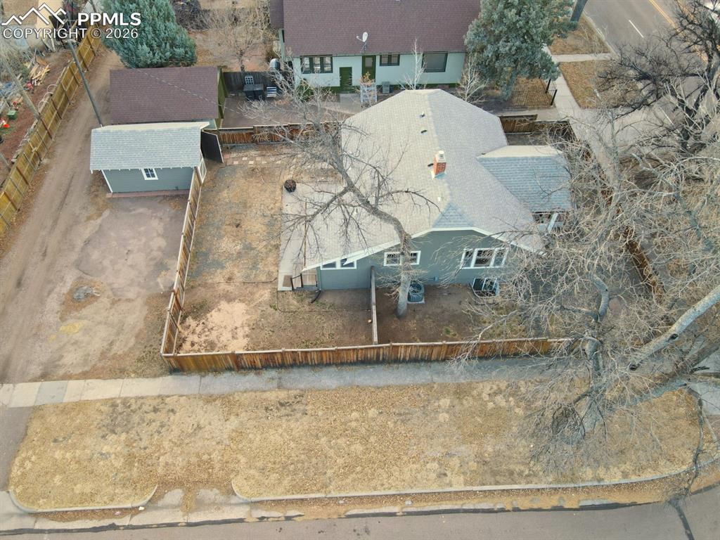 Image 37 of 39: Great corner lot location