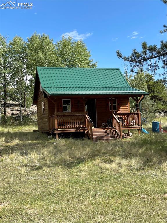 Image 11 of 27: Front of Structure