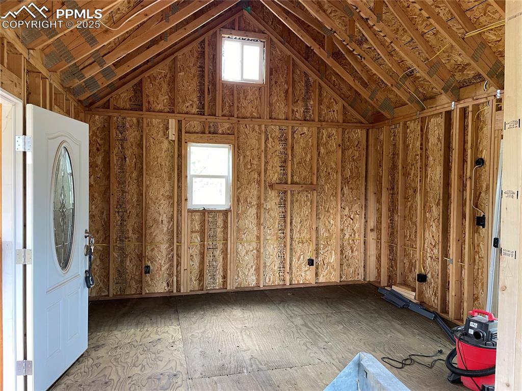 Image 15 of 27: Storage