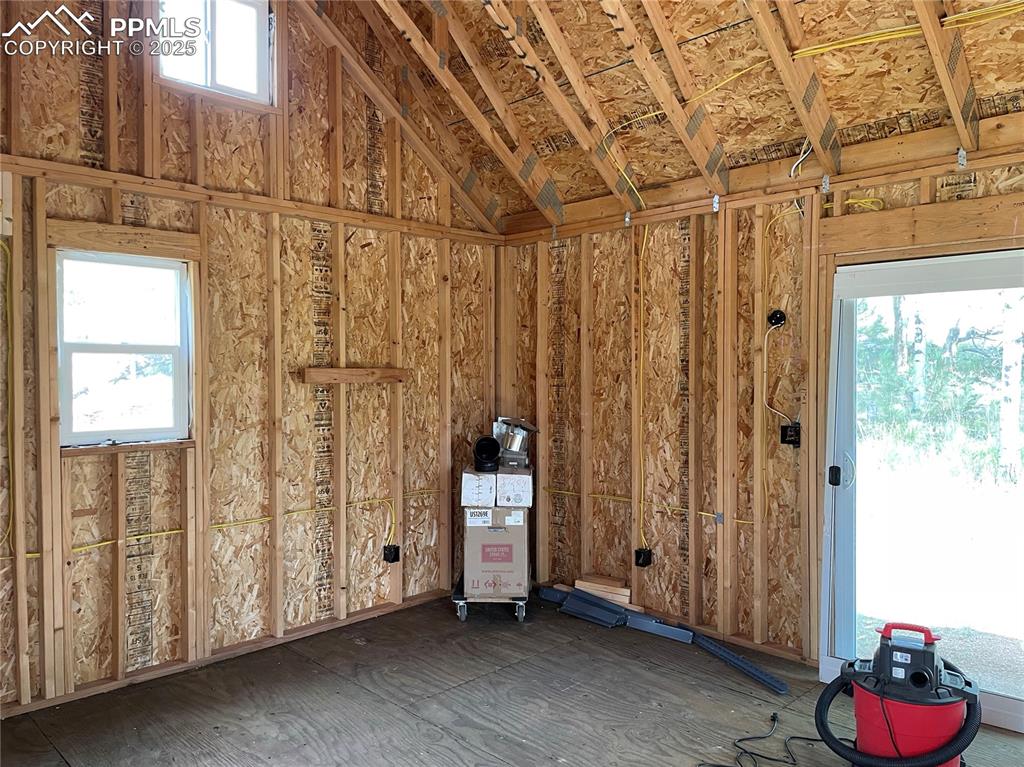 Image 16 of 27: Storage