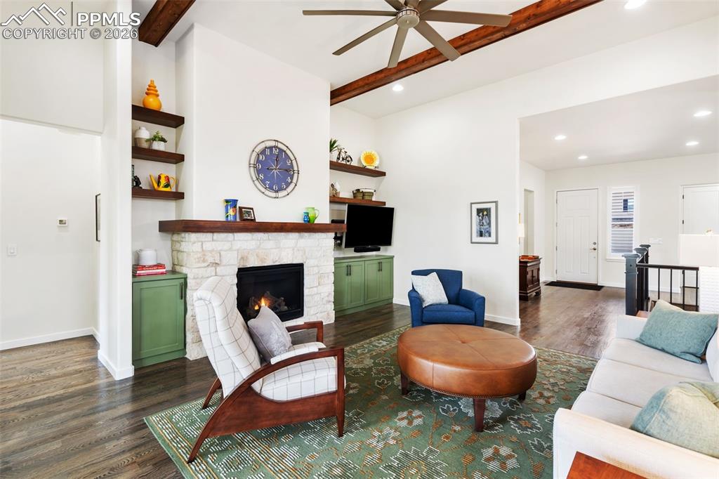 Image 9 of 48: Living Room