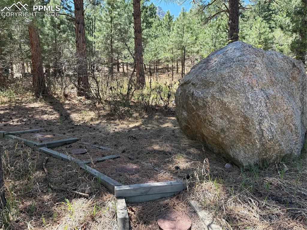 Image 4 of 7: Lot