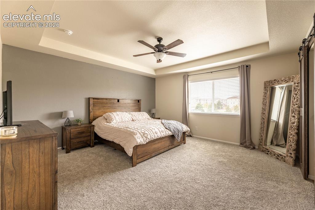 Image 15 of 31: Bedroom