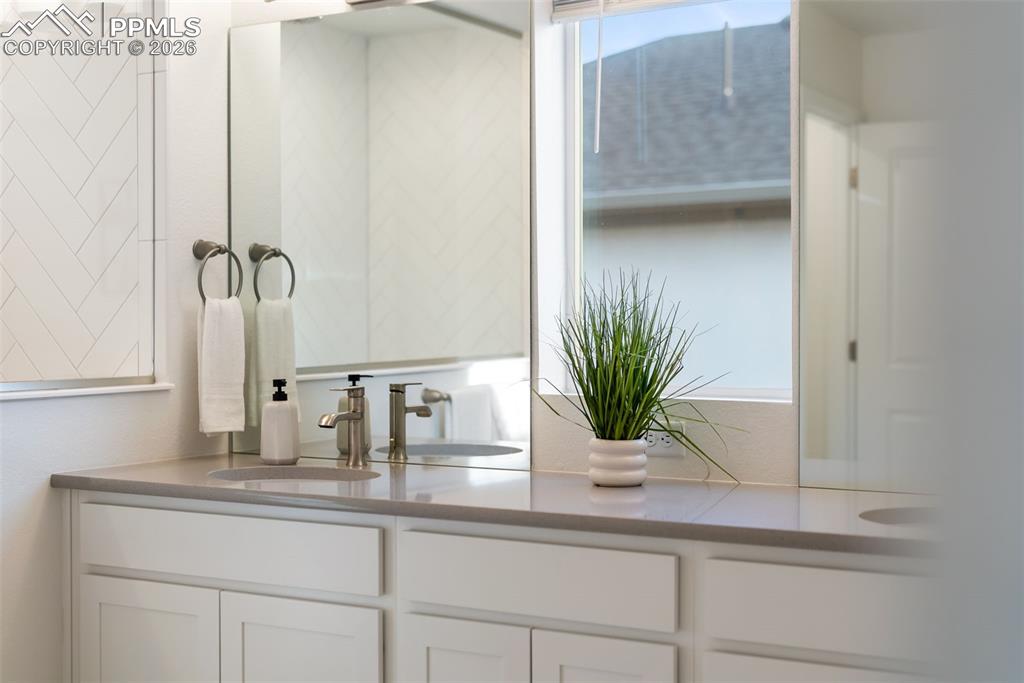 Image 28 of 50: Master Bathroom