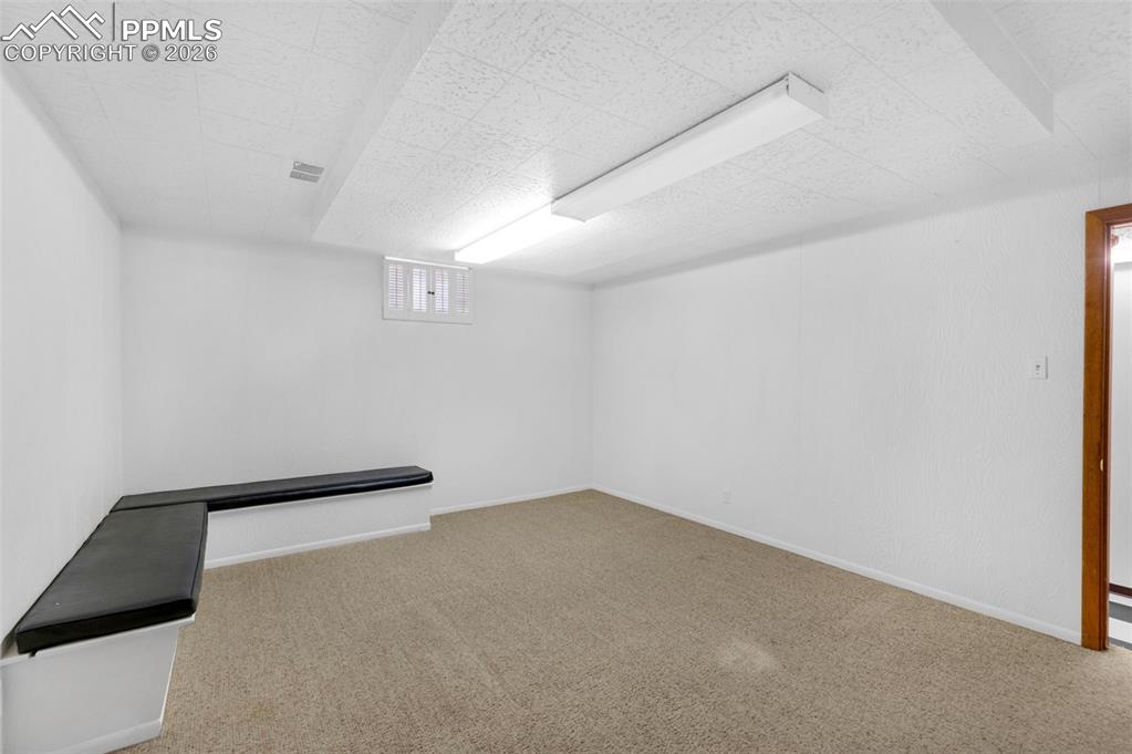 Image 36 of 44: Basement