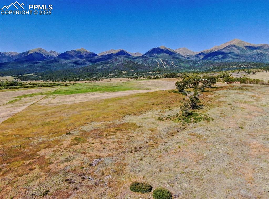 Image 18 of 26: View