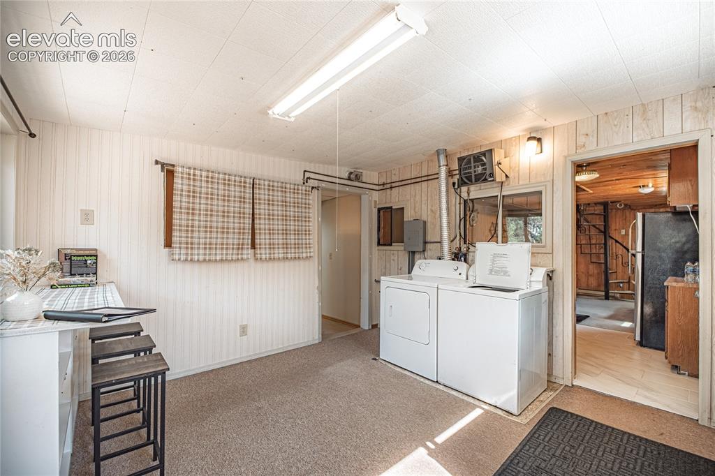 Image 9 of 46: Laundry