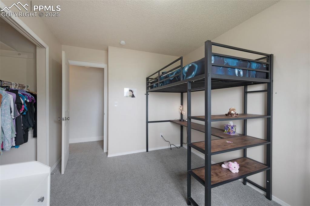 Image 27 of 50: Bedroom