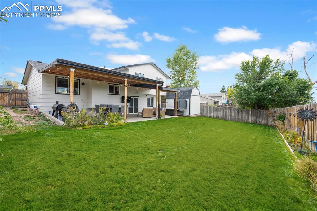 Image 42 of 50: Back of Structure