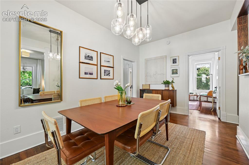 Image 6 of 47: Dining Room