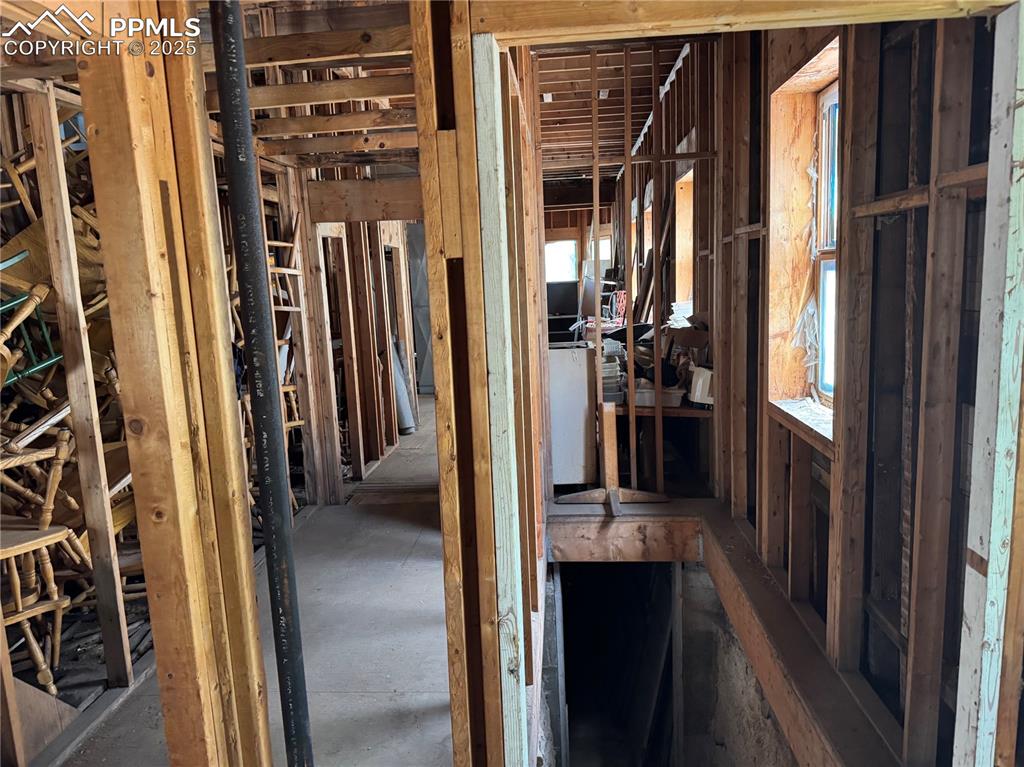 Image 16 of 19: View of miscellaneous room