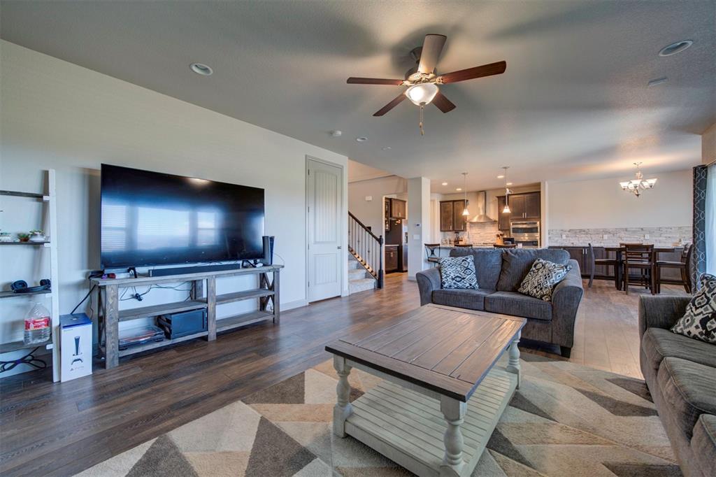 Image 13 of 48: Living Room