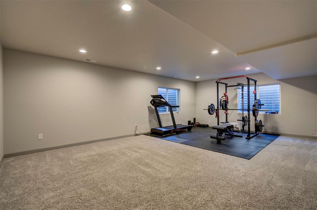 Image 44 of 48: Family Room