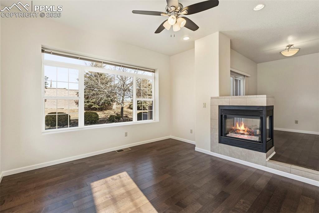 Image 4 of 26: Fireplace 